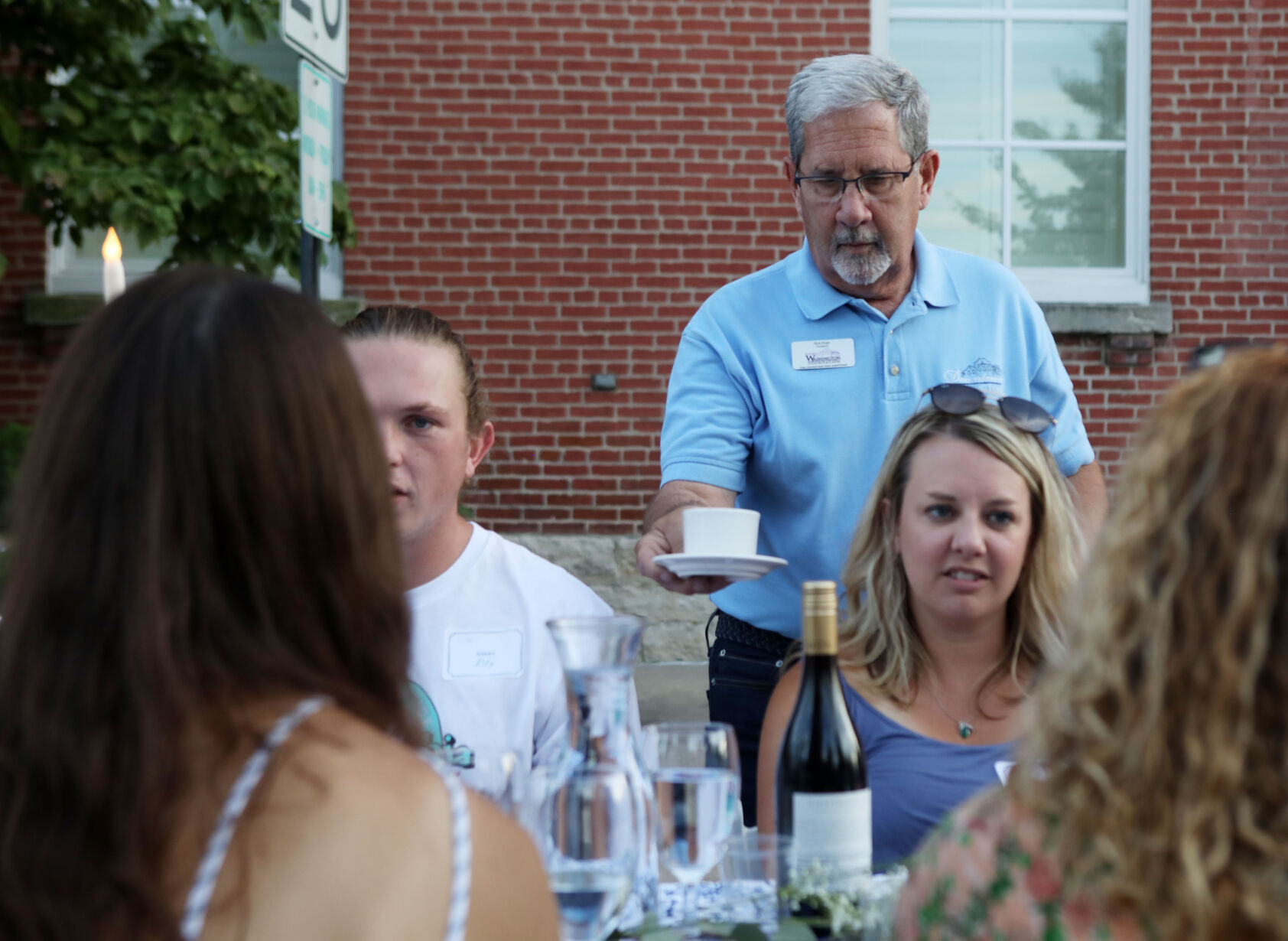 Rick Hopp serves